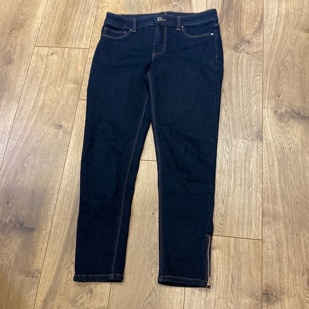 White House Black Market jegging